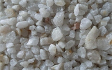 高纯石英砂矿物的主要类型与分布
