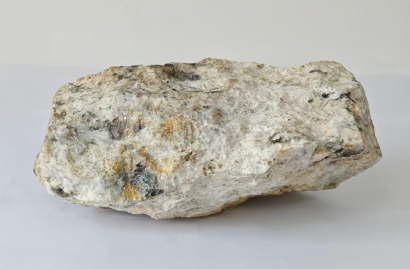 高纯石英矿正式列为新矿种，河南有重大发现
